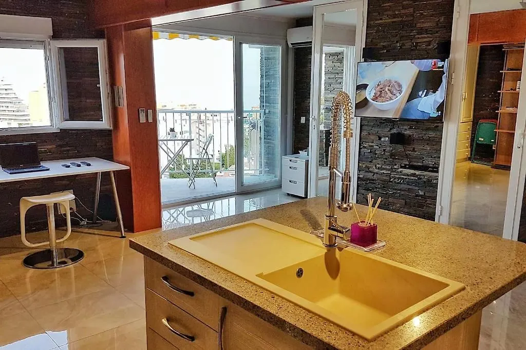 Apartamento De Lujo Con Amplia Vista Al Mar. - Benalmadena