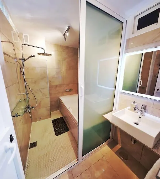 Apartamento De Lujo Con Amplia Vista Al Mar. - Benalmadena Spain